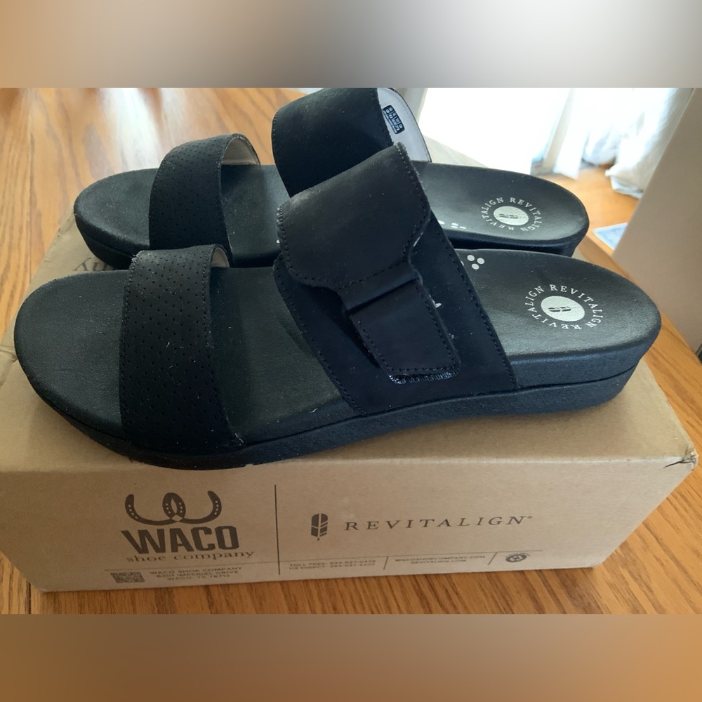 Revitalign Baja Leather Slide